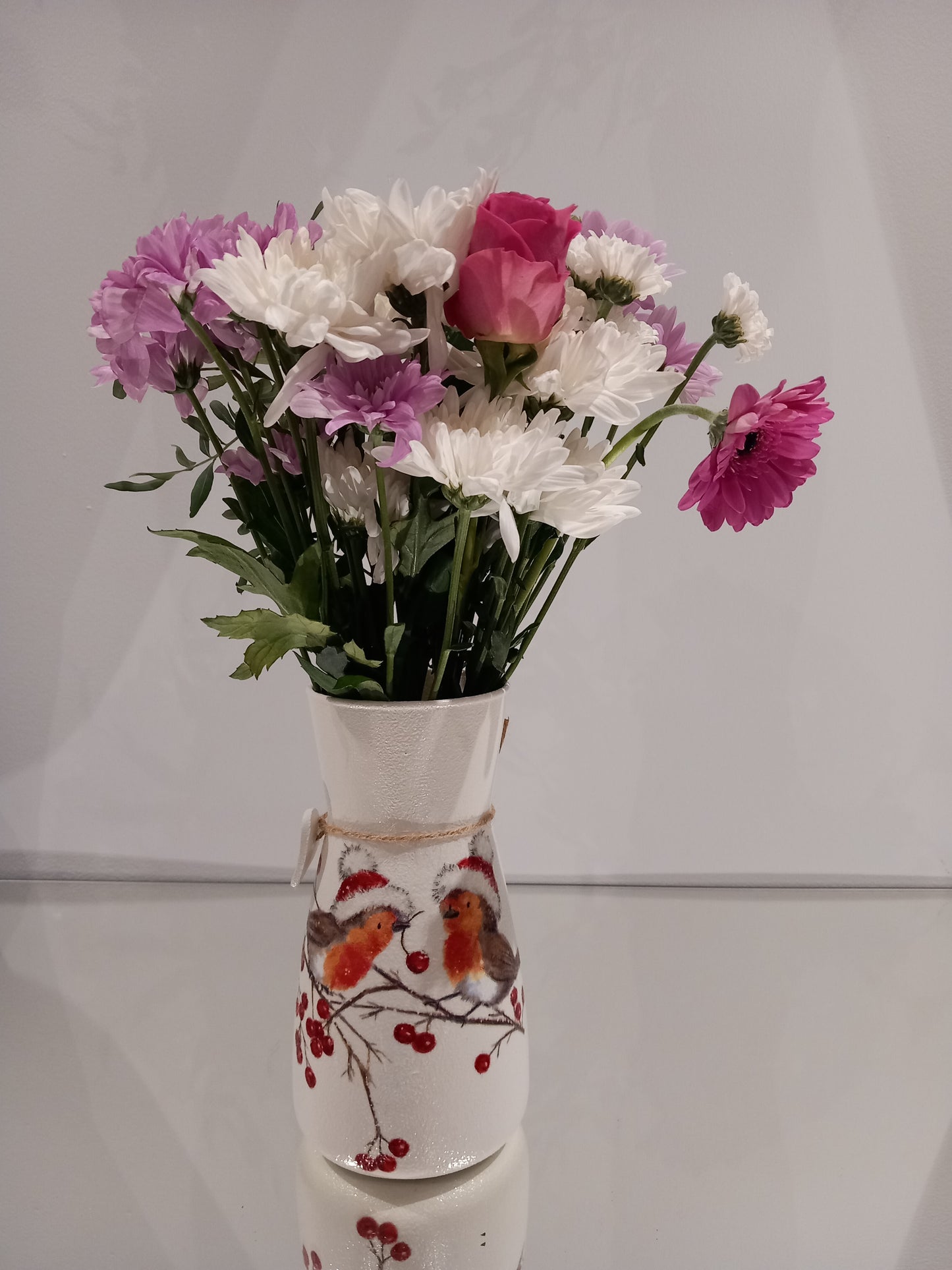 Christmas Robin Vase